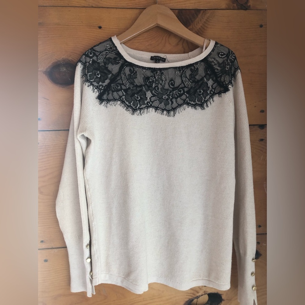 Women’s S long sleeve cream color sweater romantic boho comfy eclectic concert